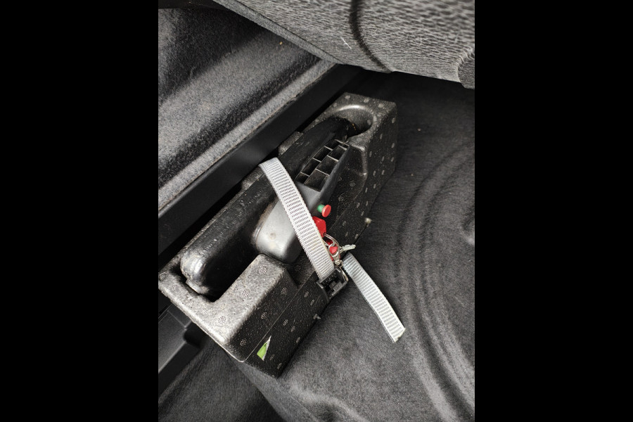 Audi e-tron 55 Quattro 95kWh Leer Adaptive-CruiseTrekhaak Navi Ecc Pdc Edition SOH 93% Elek.Achterklep Stoelverwarming Lmv 20" Led DAB 1e Eigenaar Origineel Nederlandse Auto 664Nm koppel 1800kg trekvermogen