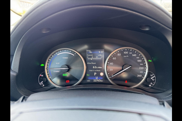 Lexus NX 300h AWD Luxury Line | Panoramadak, Premium Navigatie, Parkeersensoren, Leer, Stoelverwarming, Apple CarPlay/Android Auto