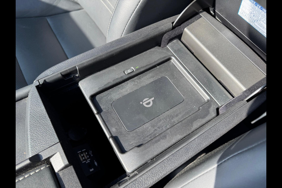 Lexus NX 300h AWD Luxury Line | Panoramadak, Premium Navigatie, Parkeersensoren, Leer, Stoelverwarming, Apple CarPlay/Android Auto