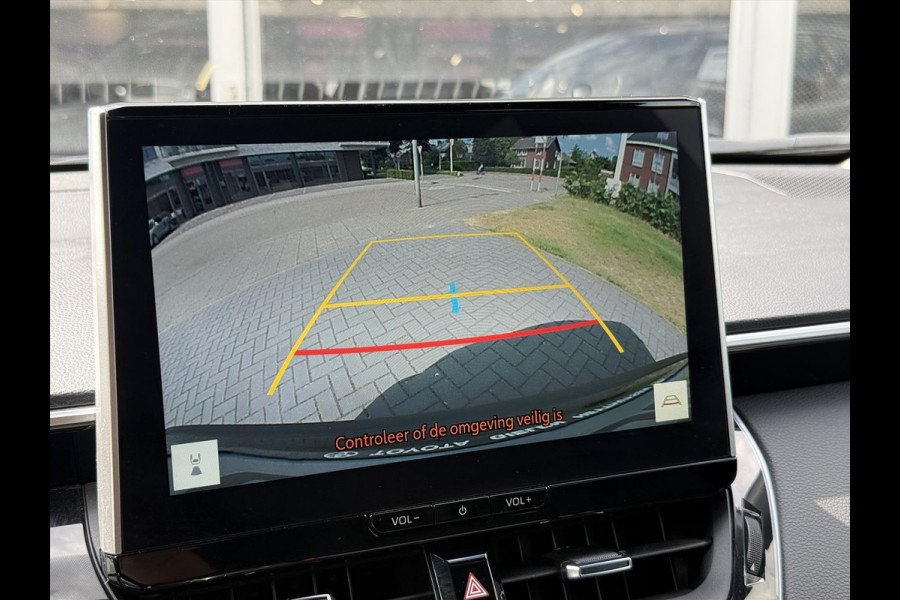 Toyota Corolla Cross 2.0 High Power Hybrid First Edition | Elektrische achterklep, Stoel + Stuurverwarming, Blind spot, Parkeersensoren