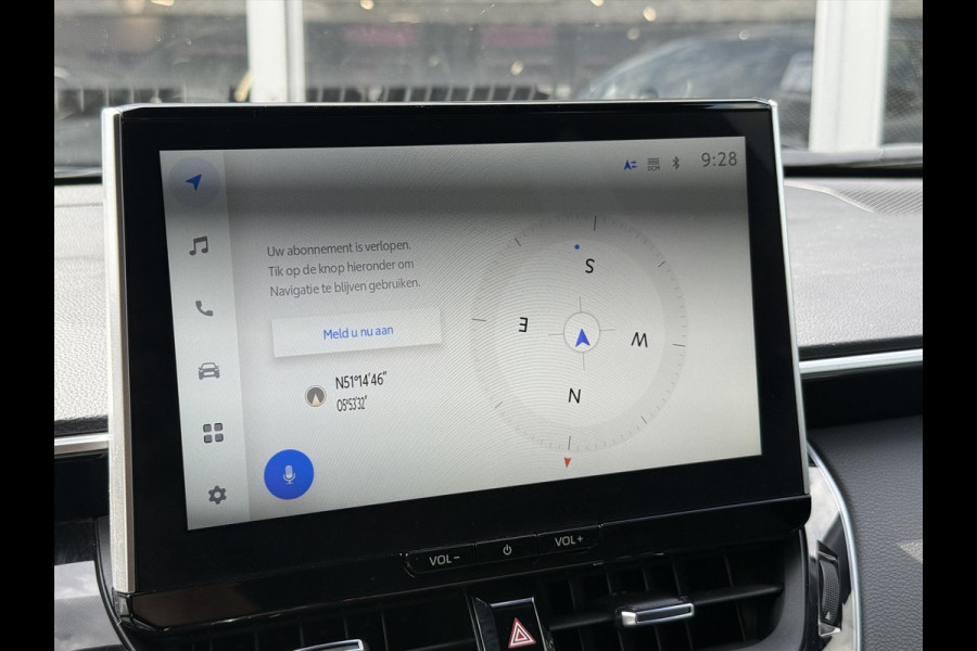 Toyota Corolla Cross 2.0 High Power Hybrid First Edition | Elektrische achterklep, Stoel + Stuurverwarming, Blind spot, Parkeersensoren