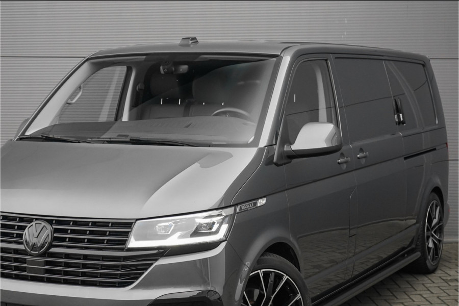 Volkswagen Transporter 2.0 TDI 28 Bulli DSG Spoilerpakket Leder/Alcantara Trekhaak 20"