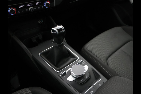 Audi Q2 35 TFSI 1.5T 4-CIL. 150 PK + DIGITALE COCKPIT TREKHAAK | CAMERA | CARPLAY | 18 INCH