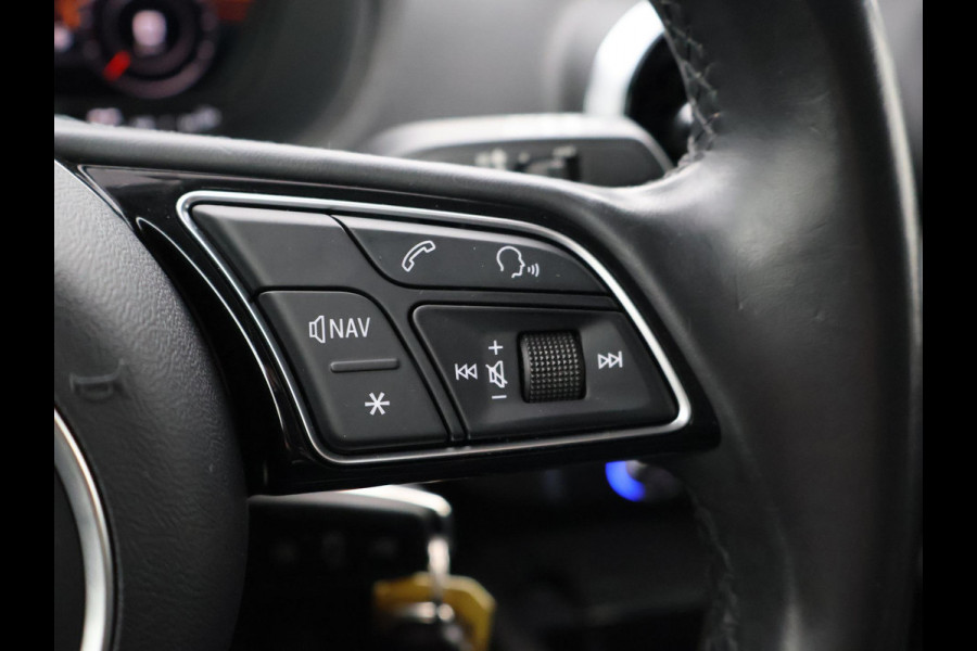 Audi Q2 35 TFSI 1.5T 4-CIL. 150 PK + DIGITALE COCKPIT TREKHAAK | CAMERA | CARPLAY | 18 INCH