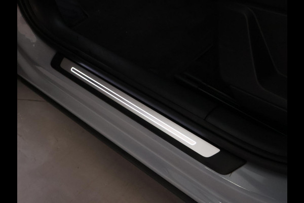 Audi Q2 35 TFSI 1.5T 4-CIL. 150 PK + DIGITALE COCKPIT TREKHAAK | CAMERA | CARPLAY | 18 INCH