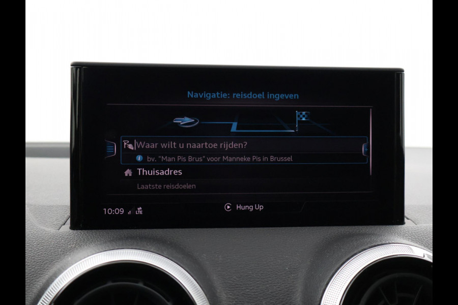 Audi Q2 35 TFSI 1.5T 4-CIL. 150 PK + DIGITALE COCKPIT TREKHAAK | CAMERA | CARPLAY | 18 INCH