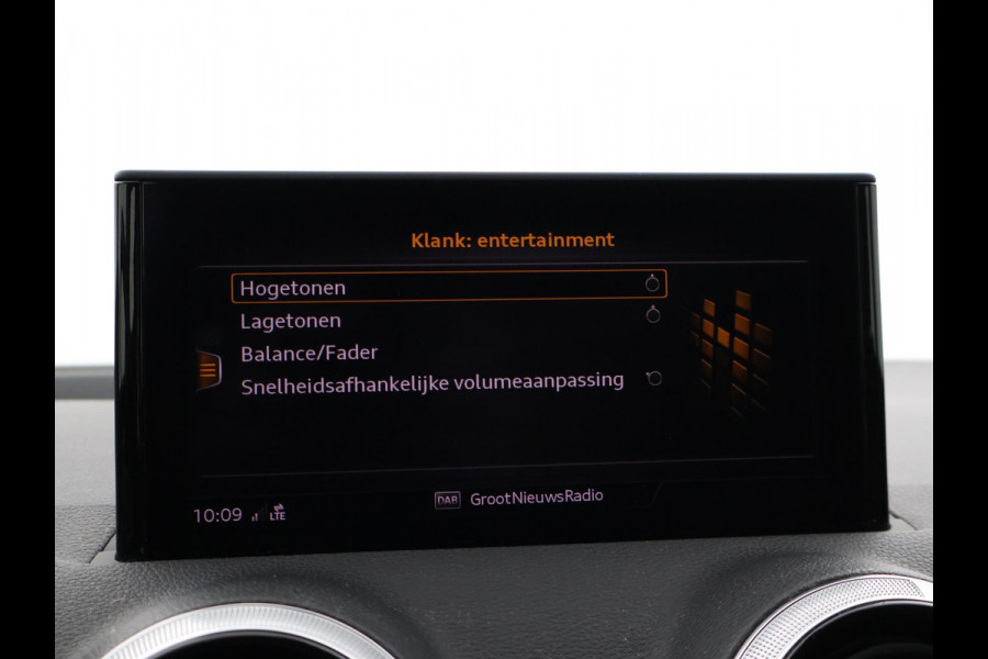 Audi Q2 35 TFSI 1.5T 4-CIL. 150 PK + DIGITALE COCKPIT TREKHAAK | CAMERA | CARPLAY | 18 INCH