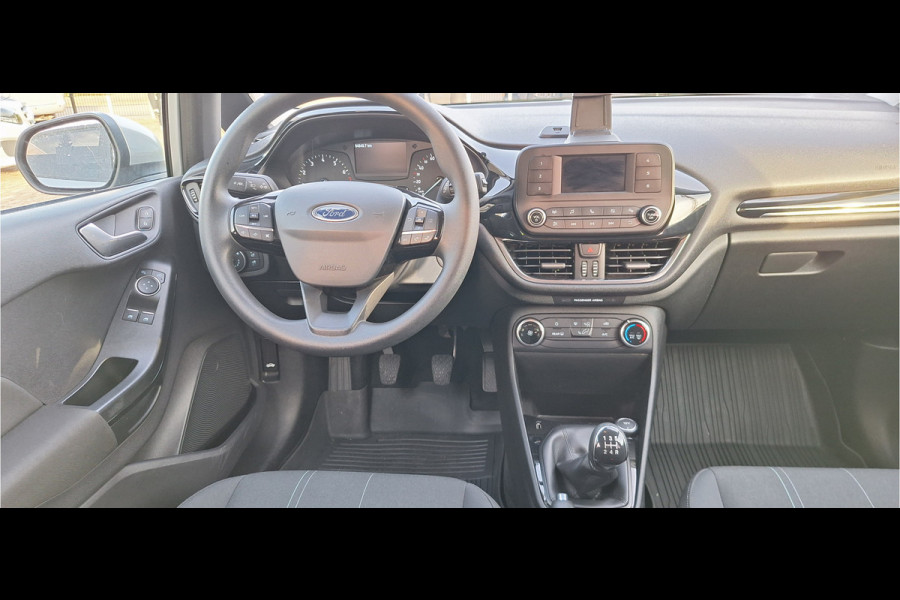 Ford Fiesta 1.1 AIRCO , 5 deurs