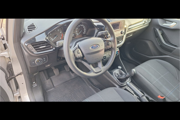 Ford Fiesta 1.1 AIRCO , 5 deurs