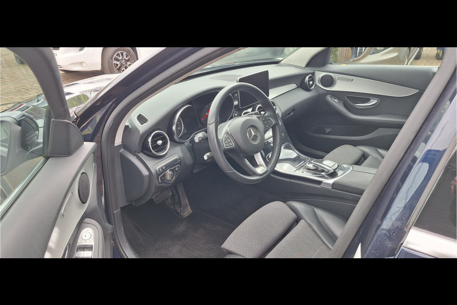 Mercedes-Benz C-Klasse 400 4MATIC Premium Plus PANORAMADAK , 360 CAMERA
