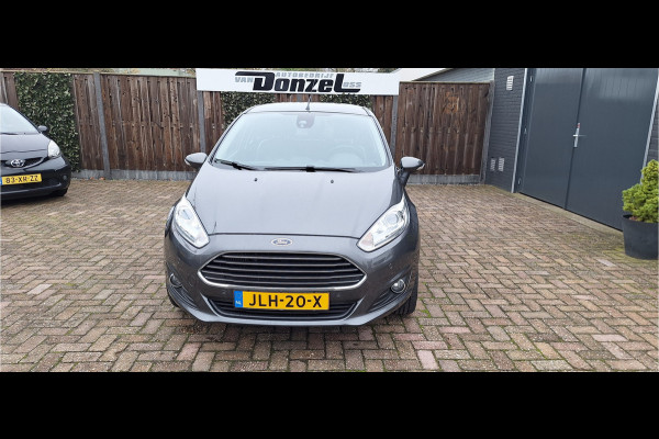 Ford Fiesta Titanium LEREN BEKLEDING - 140 PK