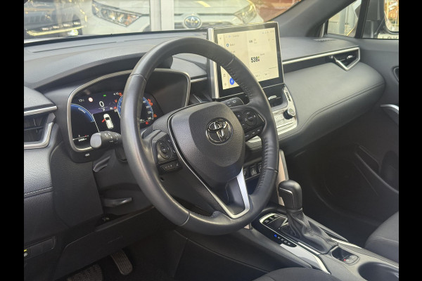Toyota Corolla Cross 1.8 Hybrid Style | Parelmoer wit, Dodehoekherkenning, Parkeersensoren, Stoel + Stuurverwarming, Keyless, 18 inch