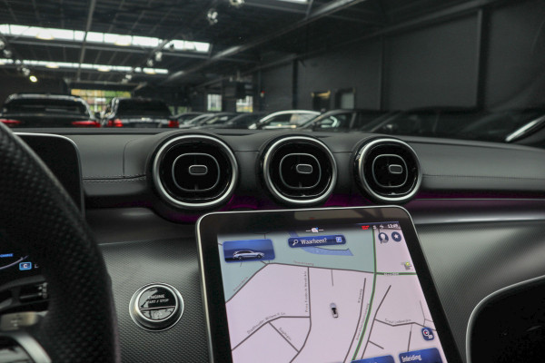 Mercedes-Benz C-Klasse Estate 180 AMG Line Navi Leer Camera Nightpack PTS Ambient Elekt. achterklep PTS LM velgen BTW auto!