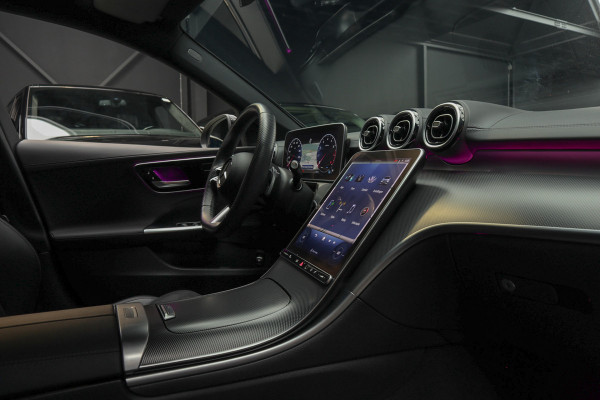 Mercedes-Benz C-Klasse Estate 180 AMG Line Navi Leer Camera Nightpack PTS Ambient Elekt. achterklep PTS LM velgen BTW auto!