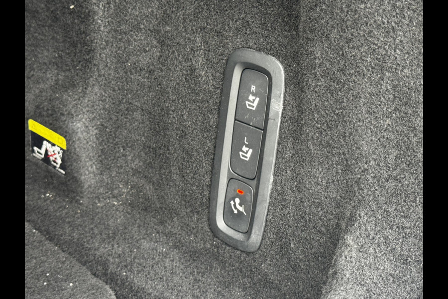 Volvo XC60 T8 AWD 408PK Plug-in Hybrid Inscription | ACC | BLIS | Trekhaak | 21" | Leer | Polestar |