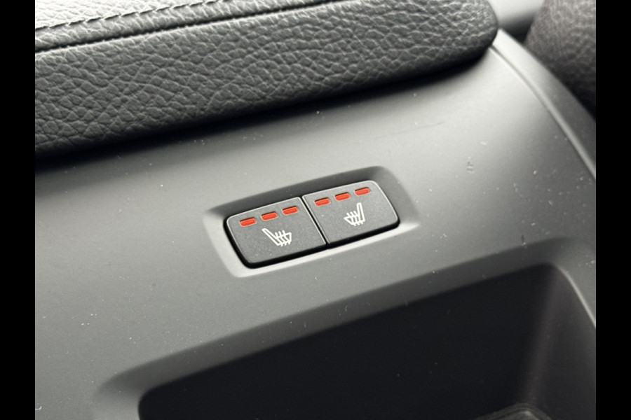 Volvo XC60 T8 AWD 408PK Plug-in Hybrid Inscription | ACC | BLIS | Trekhaak | 21" | Leer | Polestar |