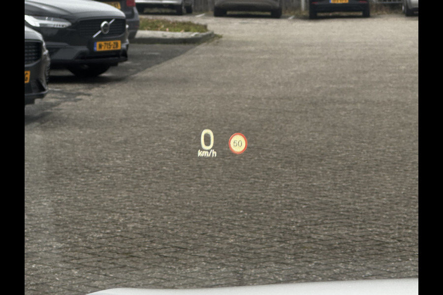 Volvo XC60 T8 AWD 408PK Plug-in Hybrid Inscription | ACC | BLIS | Trekhaak | 21" | Leer | Polestar |