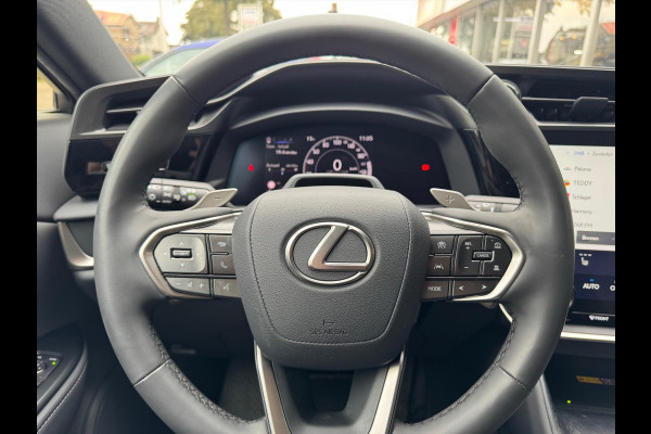 Lexus RZ 450e 313PK AWD Executive Line | Eerste eigenaar, Leer, Stoelverwarming, Dodehoekherkenning, Parkeersensoren, Groot scherm