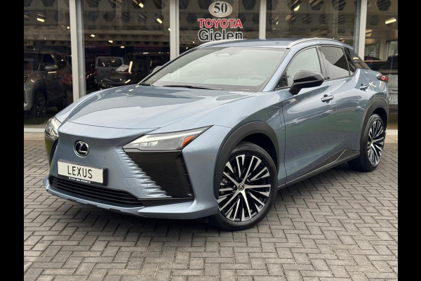 Lexus RZ 450e 313PK AWD Executive Line | Eerste eigenaar, Leer, Stoelverwarming, Dodehoekherkenning, Parkeersensoren, Groot scherm