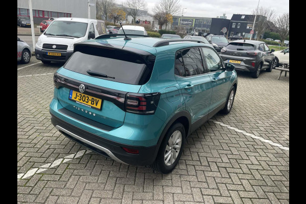 Volkswagen T-Cross 1.0 TSI Life / CarPlay