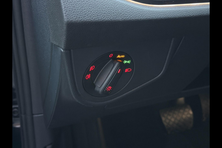 Volkswagen Polo 1.0 TSI Highline DSG LED ACC Carplay Camera