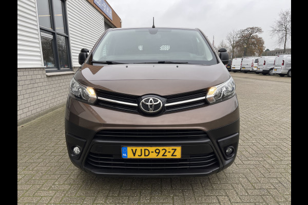 Toyota ProAce Compact 2.0 D-4D 122pk automaat Navigator L1H1 / vaste prijs rijklaar € 16.950 ex btw / lease vanaf € 285 / bruin metallic / euro 6 diesel / bpm vrij / airco / cruise / navi / trekhaak / pdc !