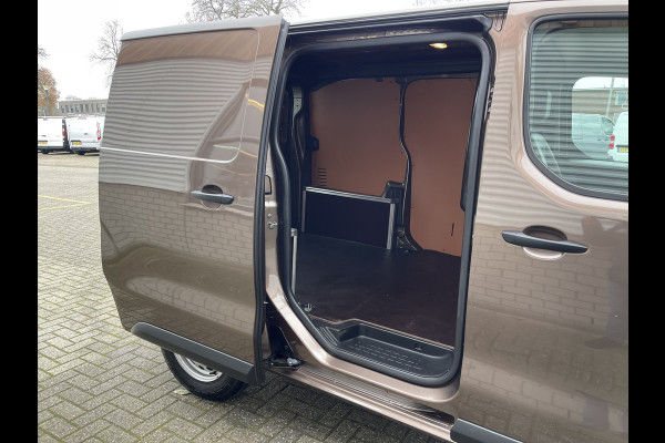 Toyota ProAce Compact 2.0 D-4D 122pk automaat Navigator L1H1 / vaste prijs rijklaar € 16.950 ex btw / lease vanaf € 285 / bruin metallic / euro 6 diesel / bpm vrij / airco / cruise / navi / trekhaak / pdc !
