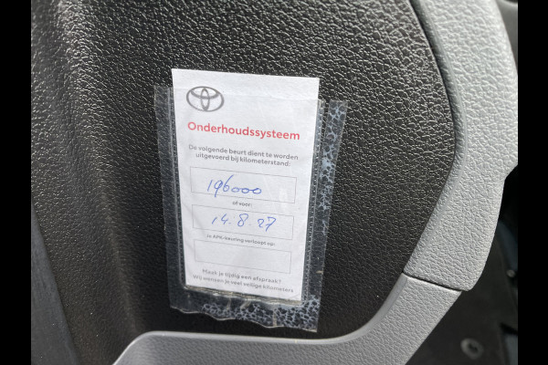 Toyota ProAce Compact 2.0 D-4D 122pk automaat Navigator L1H1 / vaste prijs rijklaar € 16.950 ex btw / lease vanaf € 285 / bruin metallic / euro 6 diesel / bpm vrij / airco / cruise / navi / trekhaak / pdc !