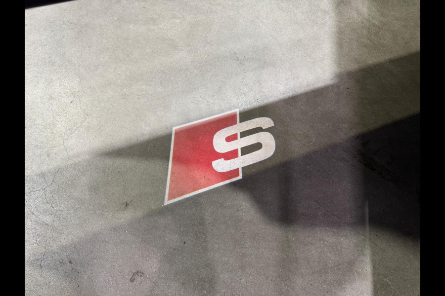 Audi A4 AVANT 40 TFSI S edition/PANO/CAM/MEMORY/TREKHAAK/APPLE CARPLAY