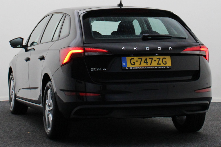 Škoda SCALA 1.0 TSI Ambition Climate, Apple Carplay, LED, Lane Assist, PDC