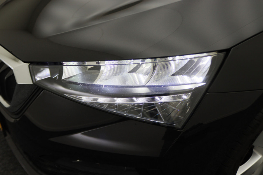 Škoda SCALA 1.0 TSI Ambition Climate, Apple Carplay, LED, Lane Assist, PDC