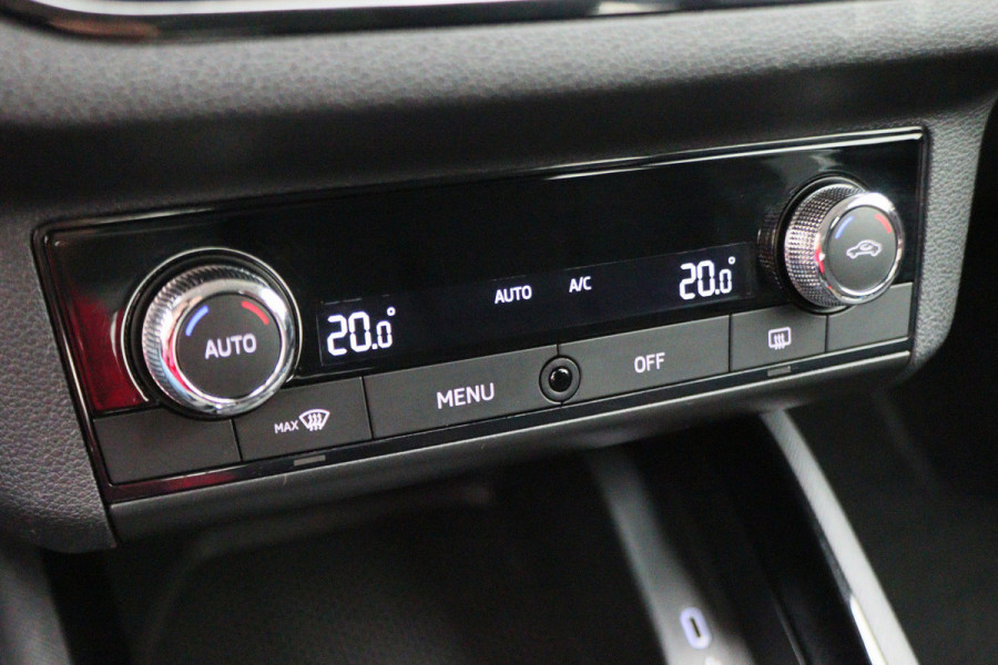Škoda SCALA 1.0 TSI Ambition Climate, Apple Carplay, LED, Lane Assist, PDC