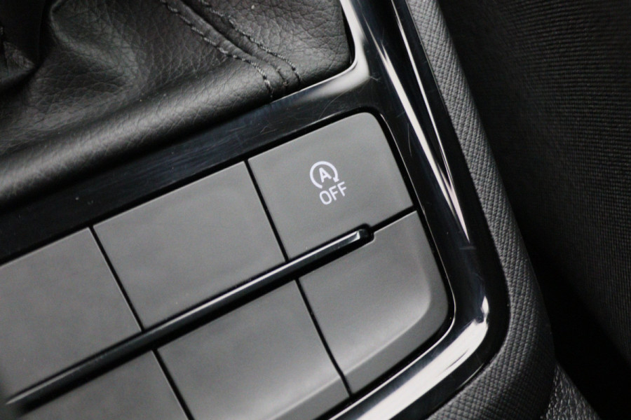 Škoda SCALA 1.0 TSI Ambition Climate, Apple Carplay, LED, Lane Assist, PDC