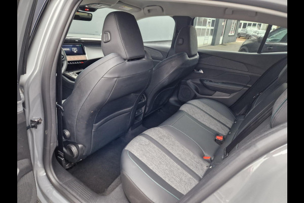 Peugeot 408 1.2 Allure 130PK EAT8 /1e eigenaar