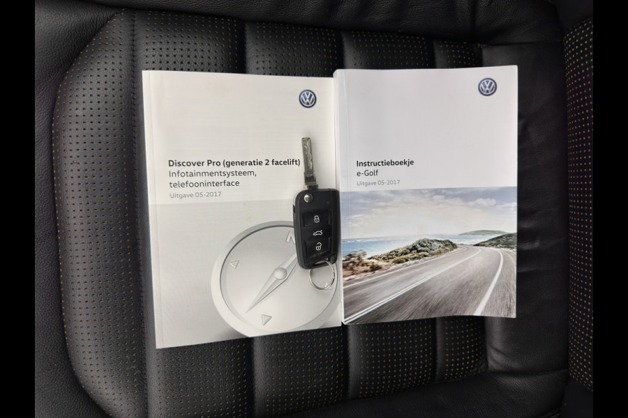 Volkswagen E-Golf {SOH-100%) Aut.* LUXURY-LEATHER | FULL-LED | NAVI-FULLMAP | CAMERA | HEATED-SPORTSEATS | ECC | PDC | CARPLAY | CRUISE | PRIVACY-GLASS | DIGI-COCKPIT | AMBIENT-LIGHT | CCS-FASTLOADER | 19''ALU*