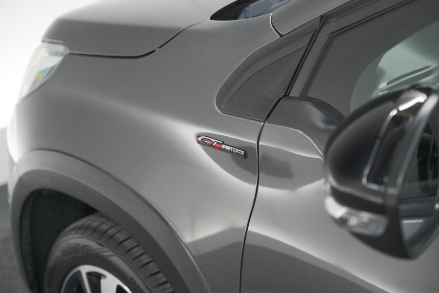 Peugeot 2008 PureTech 110 EAT6 GT-Line | Camera | Panoramadak | Navigatie | Parkeersensoren