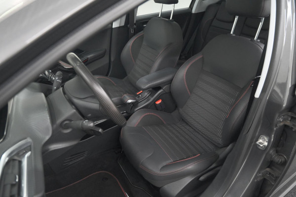 Peugeot 2008 PureTech 110 EAT6 GT-Line | Camera | Panoramadak | Navigatie | Parkeersensoren