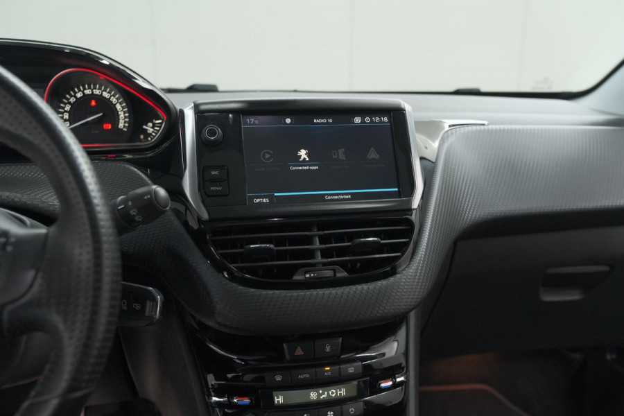 Peugeot 2008 PureTech 110 EAT6 GT-Line | Camera | Panoramadak | Navigatie | Parkeersensoren