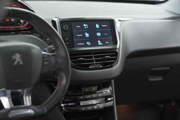 Peugeot 2008 PureTech 110 EAT6 GT-Line | Camera | Panoramadak | Navigatie | Parkeersensoren