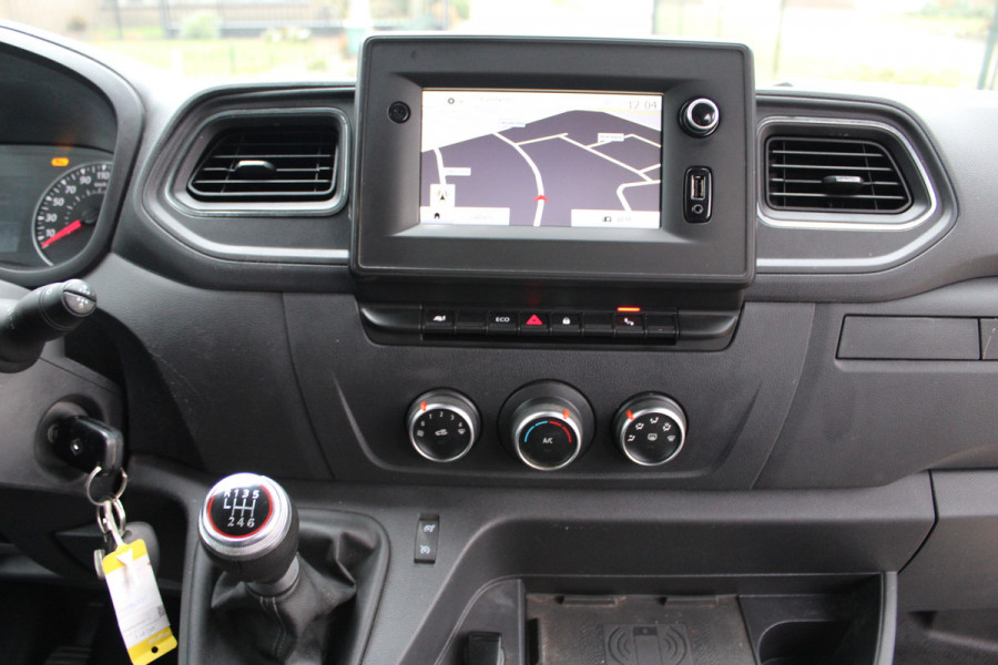 Renault Master T35 2.3 dCi 180PK L3H2 E6 DC Energy Comfort ✓ Dubbele Cabine 6 persoons ✓ trekhaak ✓ navigatie ✓ camera