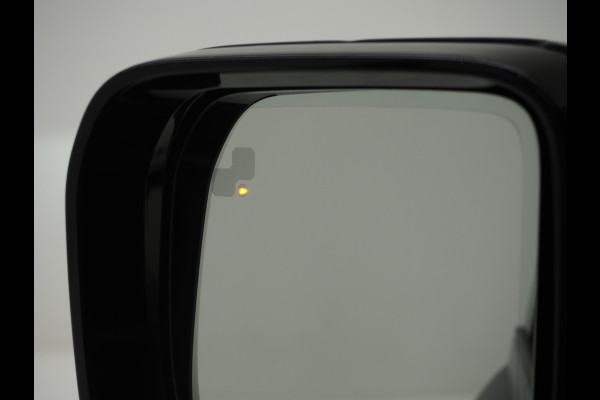 Land Rover Defender 110 2.0 P400e 110 X-Dynamic Urban | Panoramadak | Sterrenhemel | Meridian | Luchtvering | Trekhaak | 360