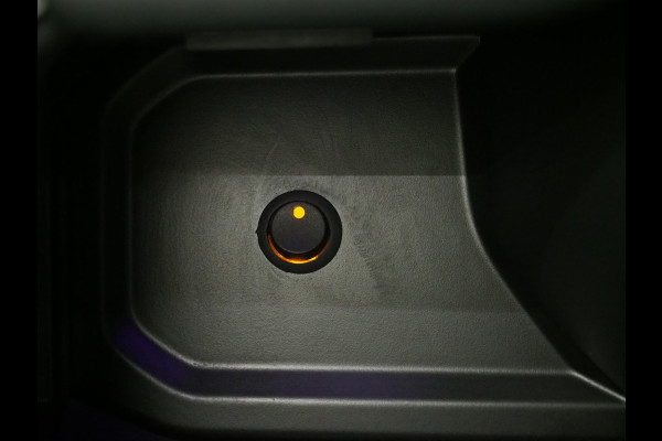 Land Rover Defender 110 2.0 P400e 110 X-Dynamic Urban | Panoramadak | Sterrenhemel | Meridian | Luchtvering | Trekhaak | 360