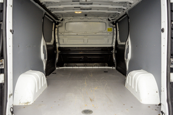 Renault Trafic 2.0 dCi L2H1 146 PK Automaat Schuifdeur L+R | Euro 6 | Cruise | Airco | | LED