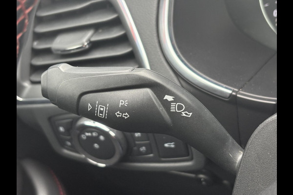 Ford S-Max 2.0 Ecoblue Bi-Turbo ST-Line 240pk | Panoramadak | Full LED | Adaptieve Cruise | Stoelverwarming | Trekhaak | Voorruit verwarming |
