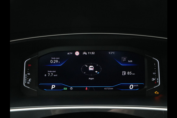 Volkswagen Tiguan 1.5 TSI 150pk DSG R-Line Business Trekhaak Navigatie Camera Pdc Acc Carplay 10