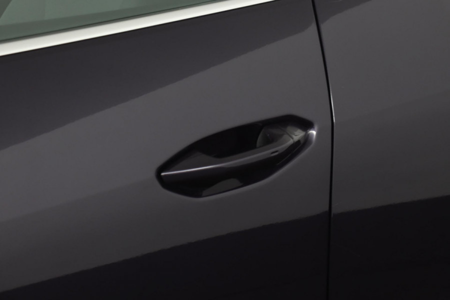 Audi Q4 e-tron 35 Edition|SOH 93%|Stoelverwarming|Apple Carplay/Android Auto|Nieuwstaat!