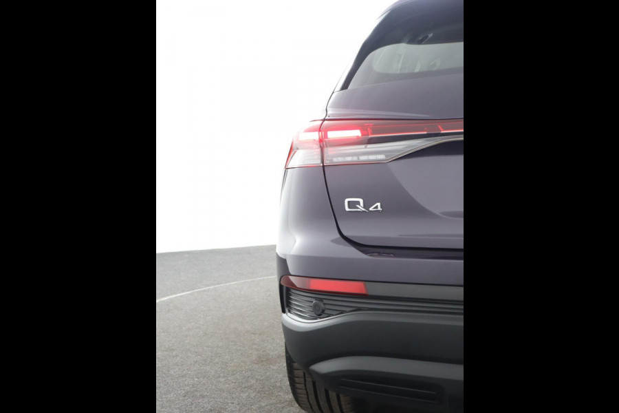 Audi Q4 e-tron 35 Edition|SOH 93%|Stoelverwarming|Apple Carplay/Android Auto|Nieuwstaat!