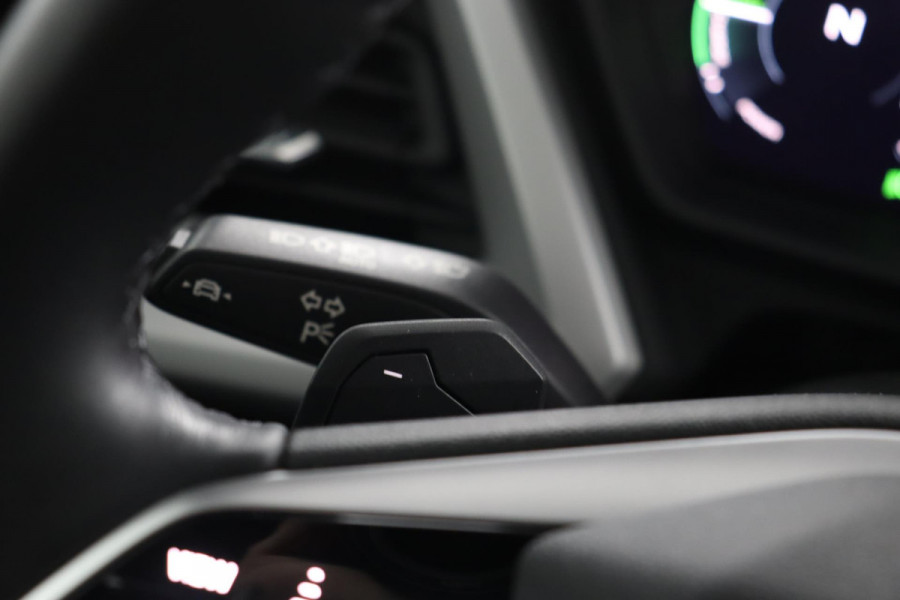 Audi Q4 e-tron 35 Edition|SOH 93%|Stoelverwarming|Apple Carplay/Android Auto|Nieuwstaat!