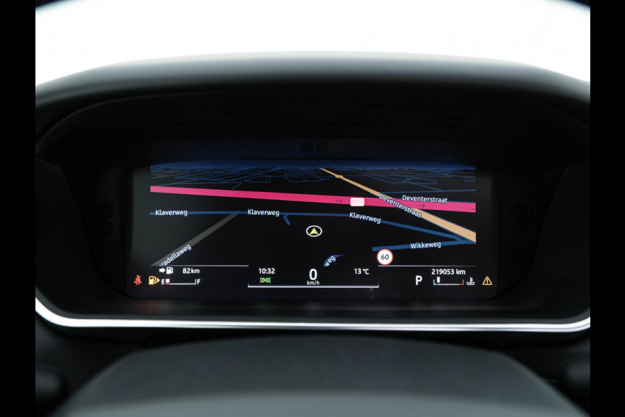 Land Rover Range Rover Sport 3.0 TDV6 HSE Dynamic Aut. *PANO | DIGI-COCKPIT | LUXURY-LEATHER | XENON | NAVI-FULLMAP | CAMERA | KEYLESS | AIR-SUSPENSION | ECC | PDC | HEATED-SPORTSEATS | AMBIENT-LIGHT | CARBON-INLAY | SHIFT-PADDLES | CRUISE |