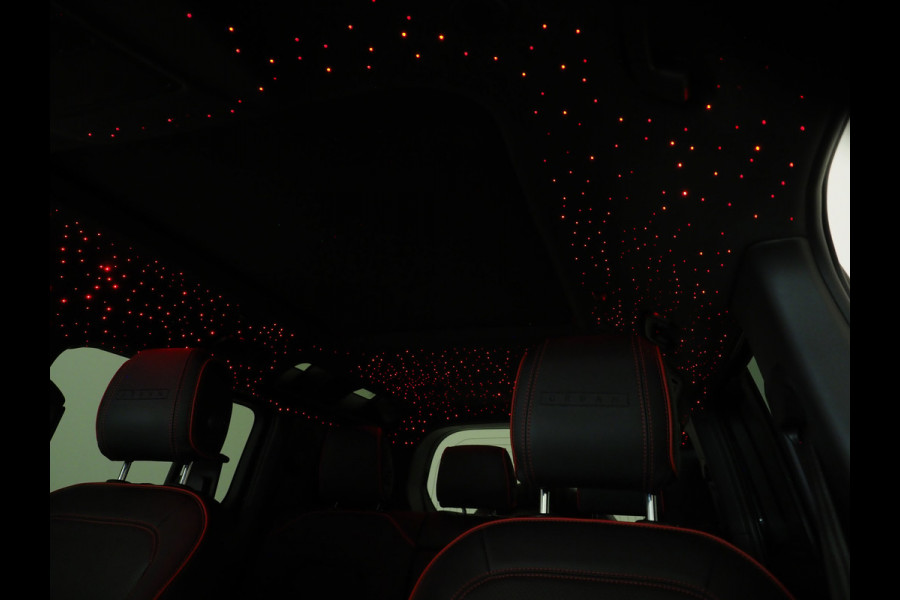 Land Rover Defender 110 2.0 P400e 110 X-Dynamic Urban | Panoramadak | Sterrenhemel | Meridian | Luchtvering | Trekhaak | 360